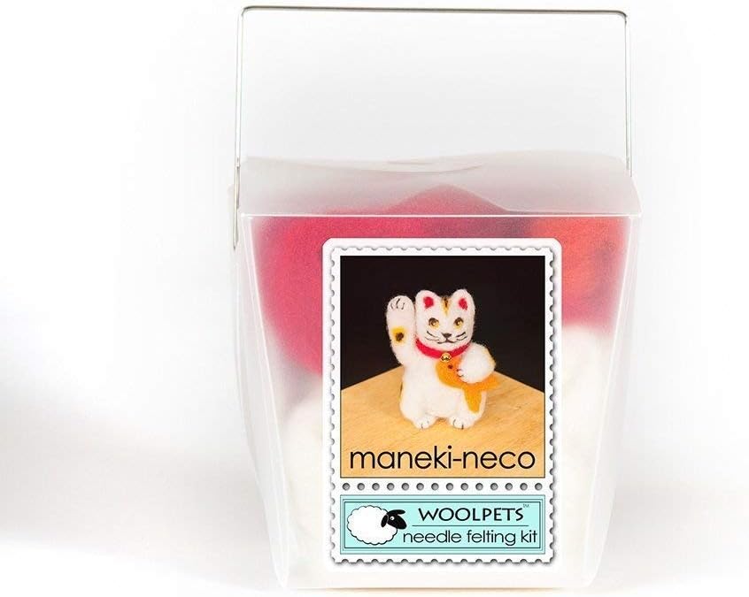 WoolPets Maneki-neco (Lucky Cat) Needle Felting Craft Kit