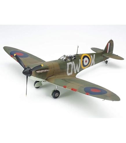 MAQUETTE AVION F4U-1A/2 Corsair (2 In 1) Hobby Boss |81788| 1:48 EUR 23,99 - FR