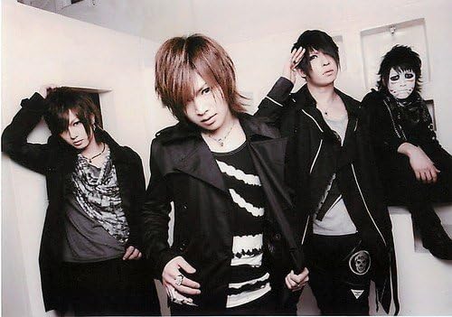 Amazon ゴールデンボンバー 公式グッズ ホントに全国ツアー13 裸の王様 フォトセット ｂ トレカ 通販