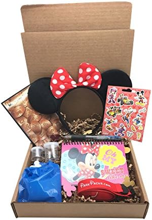 Mickey and Minnie Disney World Vacation Gift Set with Essential Park Accessories