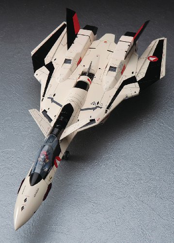 1/48 Macross Plus YF-19 (Plastic model)
