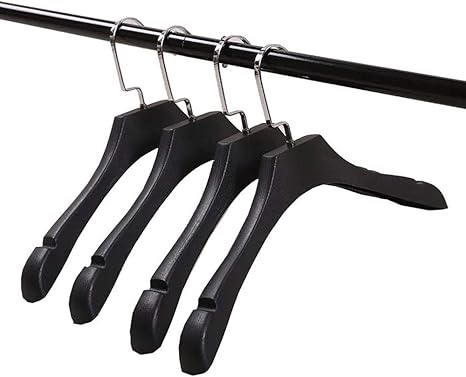 Amazon Co Jp 怠惰なハンガー エクストラワイドショルダーソリッドウッドコートハンガーと30ウッドハンガーのパック 省スペースハンガーパンツラック Color Black Size 39 5cm ホーム キッチン