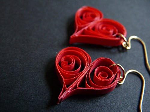 Paper Quill drop earrings, red hearts, Q7r