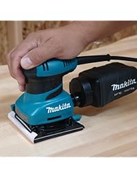 Lijadora de acabado Makita 2 amperios.