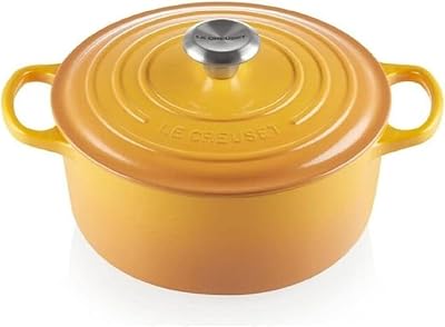 Le Creuset Signature Round Enamelled Cast Iron Casserole 24 cm Nectar