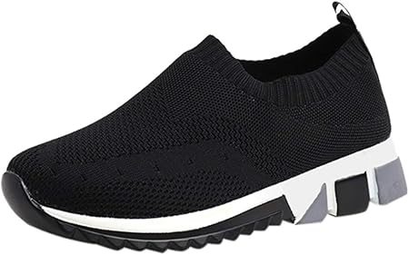 black trainers no laces