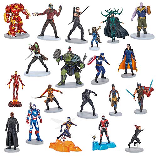 Marvel Cinematic Universe Spider Man Costumes - Marvel Universe Mega Figurine