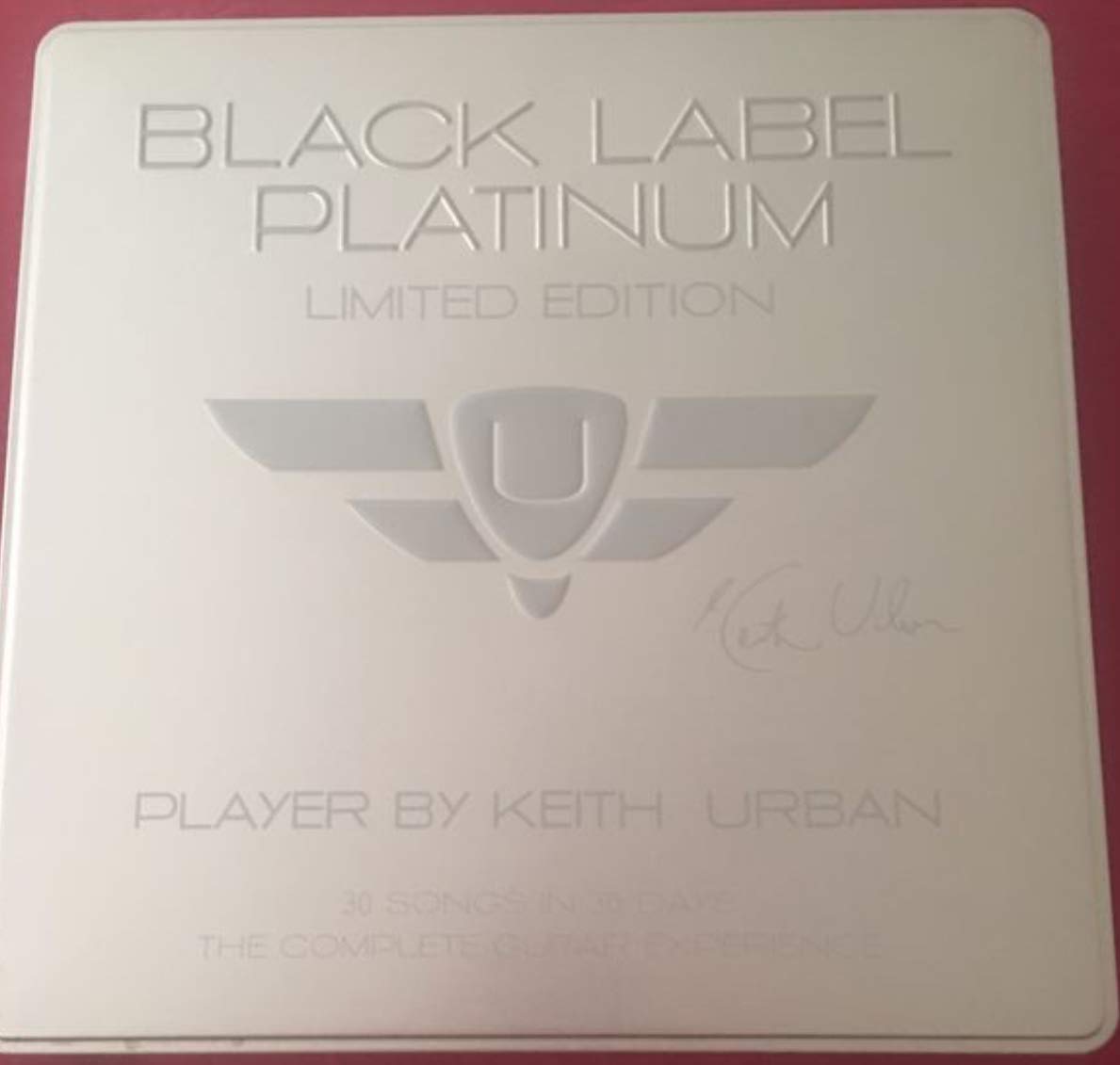Photo 1 of Player by Keith Urban 30 Songs in 30 Days: The Complete Guitar Experience 30-disc DVD lesson set
