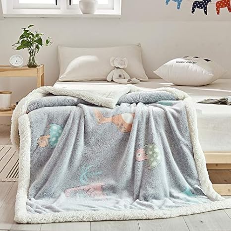 Amazon Co Jp 寝具毛布 100cmx150cmカバー昼寝マット保育園の赤ちゃん赤ちゃんデュアルユースのダブル厚い冬は 小さなキルトカシミヤ 毛布 厚手 ホーム キッチン