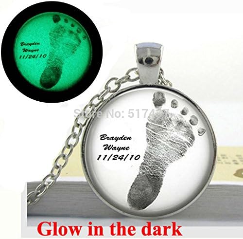 Pretty Lee Glow In The Dark Pendant Custom Baby Footprint Necklace Glass Photo Pendant Necklace Glowing Jewelry