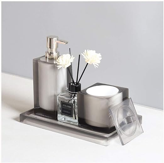 魅力的な C 容器 ポンプ バスグッズ タイル オシャレ モザイク調 お風呂 白 爽やか バスルーム 日本製 スタイリッシュ ピアストレラ ディスペン 人気ショップが最安値挑戦 Iacymperu Org