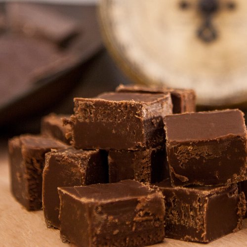 Hall's Chocolate Fudge, 1 Pound