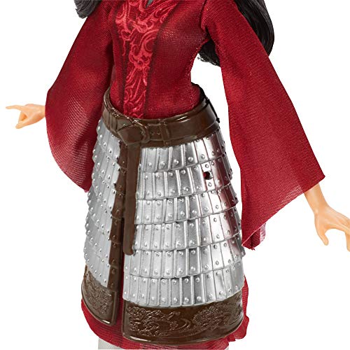 Hasbro Disney Prinzessinnen Disney Mulan Modepuppe mit Rüstungsrock, Schuhen, Hose und Oberteil, inspiriert von Disneys Realverfilmung Mulan, Spielzeug für Kinder und Sammler – Bild 4