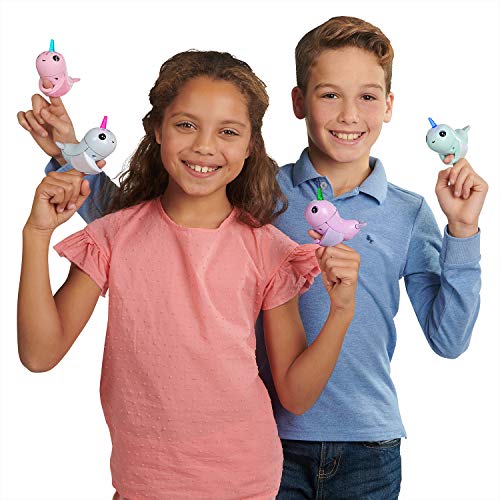 5 WowWee+Fingerlings+Light+Narwhal+Interactive