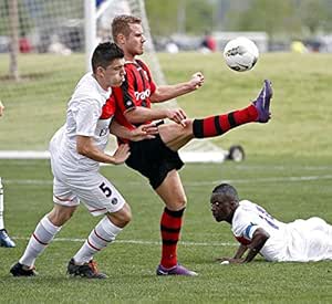 Amazon.com: Eintracht Frankfurt Poster 26x24 inch Prints ...