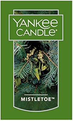 Amazon Com Yankee Candle Large Jar Candle Mistletoe Home Kitchen