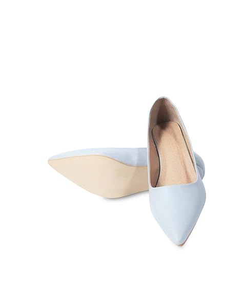 light grey kitten heel shoes