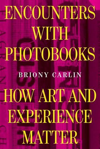 The Latin American Photobook: Fernández, Horacio: 9781597111898