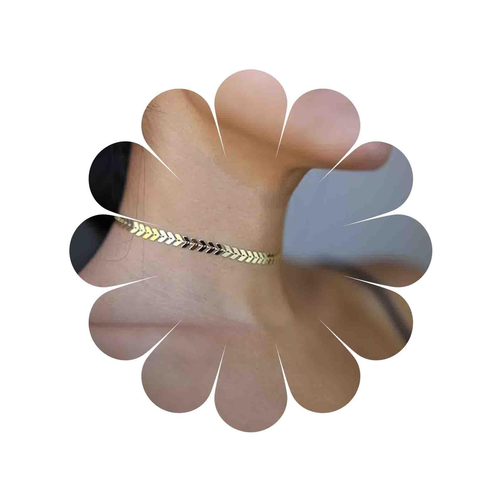 Yienate Fashion Dainty Chevron Necklace Choker Exquisite Gold Chain Boho Charm Necklace Jewelry Jewelry for Women and Girls