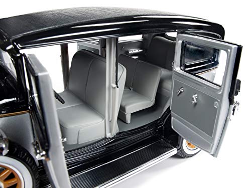 1931 Peerless Master 8 Sedan Black and Silver Limited Edition to 1,500 Pieces Worldwide 1/18 Diecast Model Car by Autoworld AW252 - Thumbnail 4