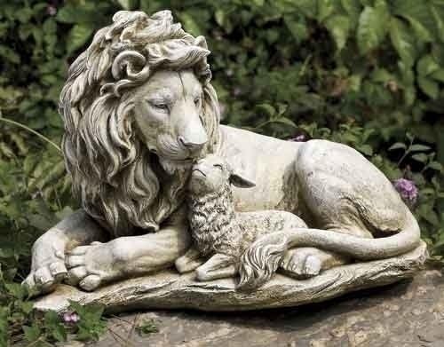 IWGAC 0182DS-63063 12.5 in. Lion And Lamb Garden Figurine