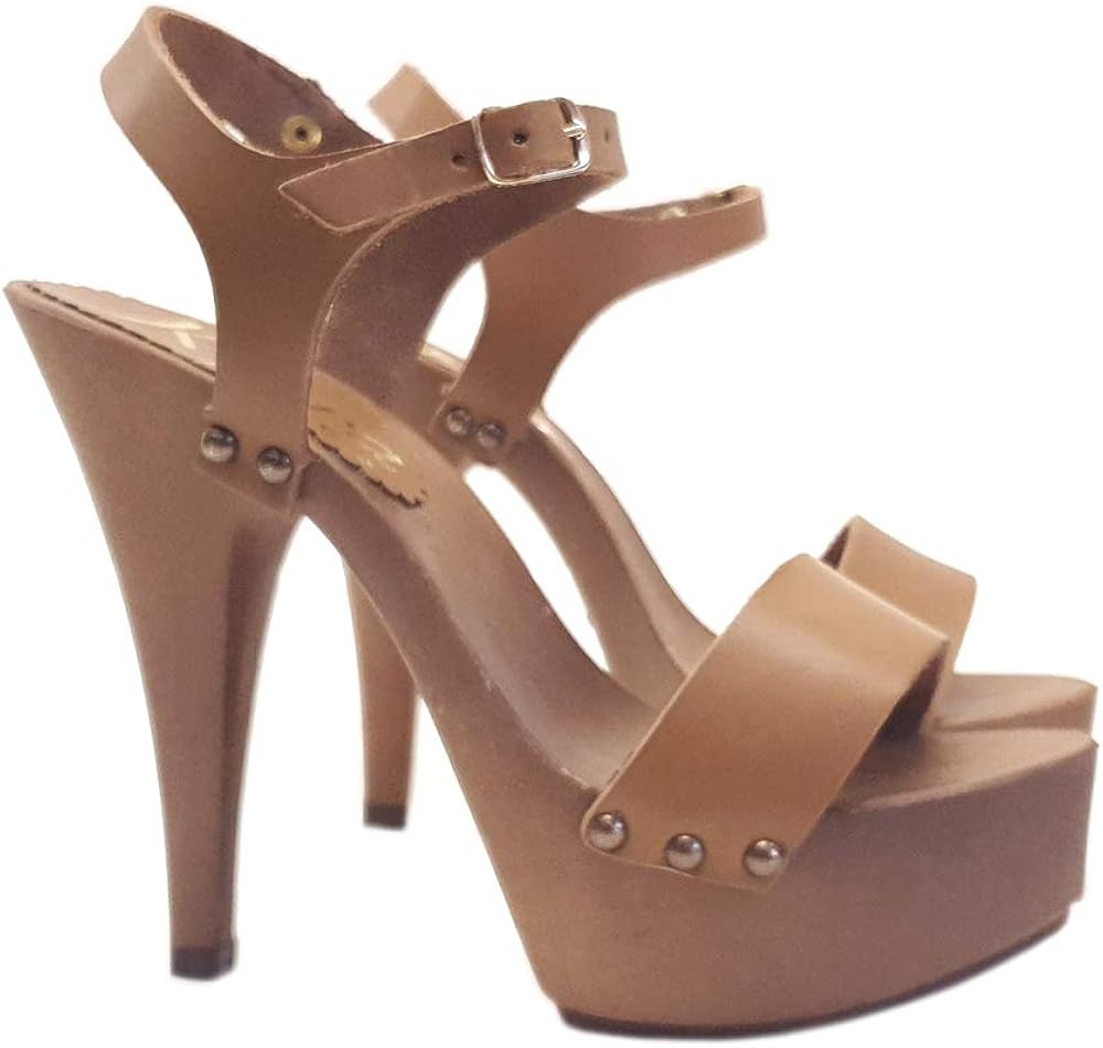 kiara clogs