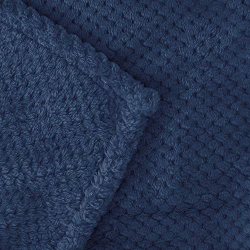 Exclusivo Mezcla Waffle Textured Soft Fleece Blanket, Large Throw