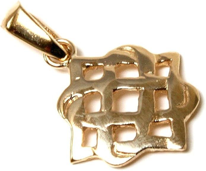 9ct Gold Celtic Pendant without chain Amazon.co.uk Jewellery 9ct Gold Celtic Pendant without chain Amazon.co.uk Jewellery