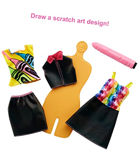 Barbie FHW86 - Crayola Regenbogen Mode Set - 2 Outfits zum Selbergestalten inkl. Zauberstift – Bild 8