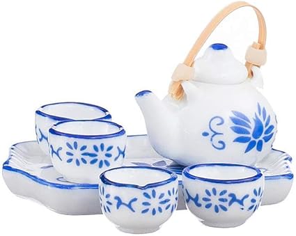 mini muñecas de porcelana