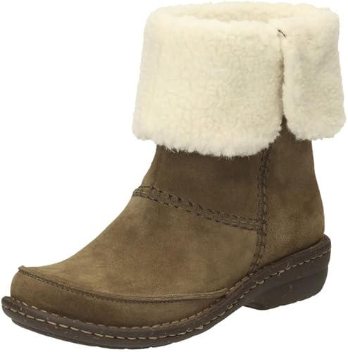 amazon clarks boots ladies