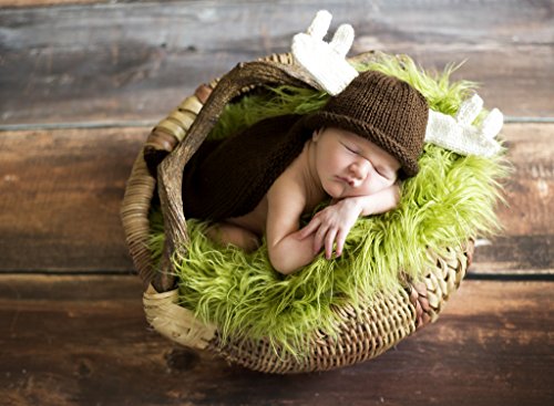 Moose Hat and Cape Set Knit Pattern - Sizes Newborn Baby Through Child 3-10 Years (Beanie Only) Included