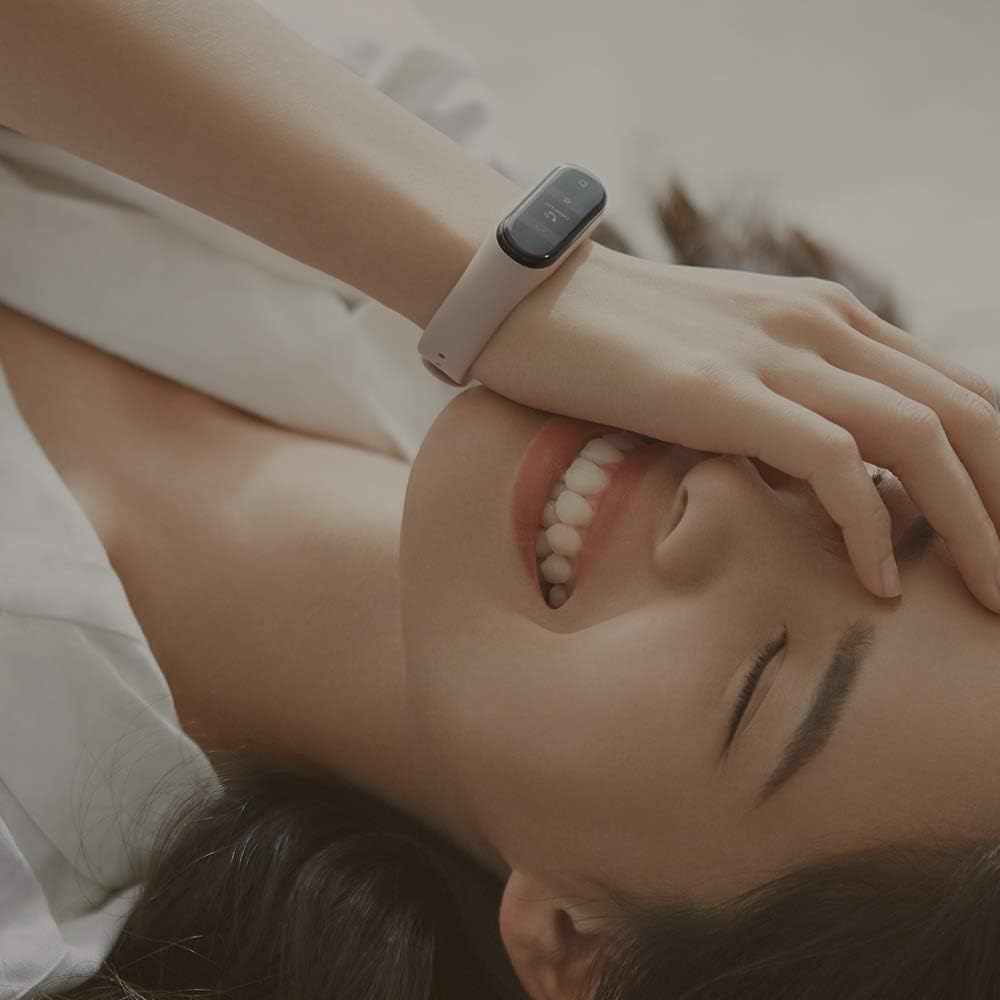 Xiaomi Mi band 4 スマートバンド フルカラーAMOLEDタッチディスプレイ 5ATM防水 心拍計 スマートブレスレット
