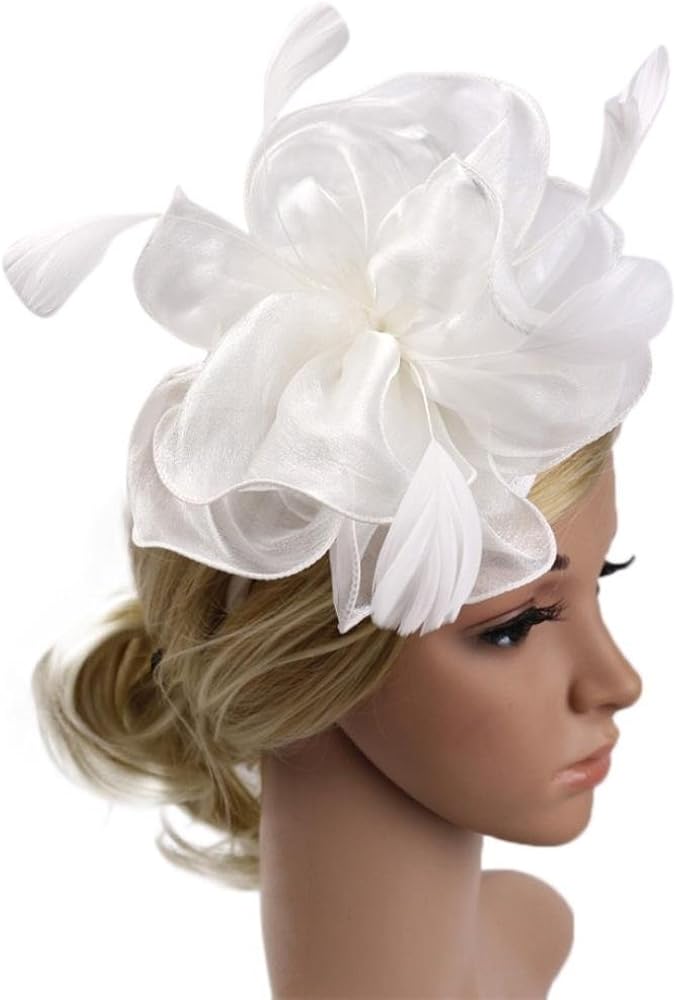 white fascinator hat
