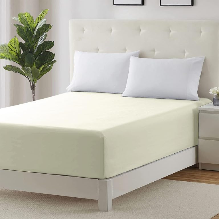 Prime Linens Extra Deep 30Cm Plain Fitted Sheet, Elastic Pocket Breathable Soft Polyester Cotton Bed sheet Machine Washable Fade Resistant (Cream, King)