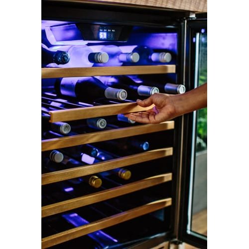 EdgeStar CWR531SZ 24 Inch Wide 53 Bottle Built-In Wine Cooler - Stainless Steel/Black - Thumbnail 5