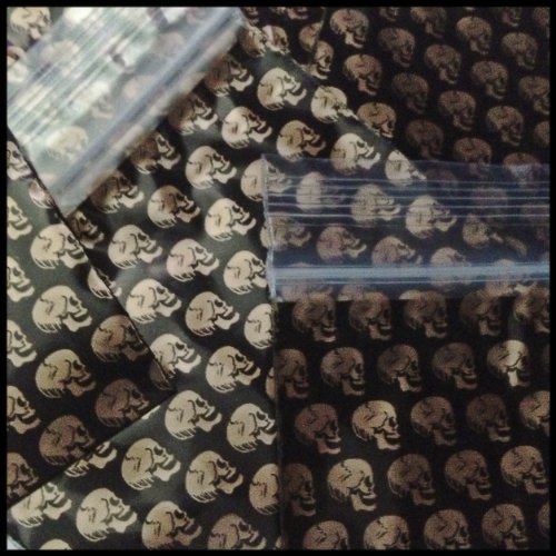 Mini Ziplock 100 3030 Gold Skull Design 3