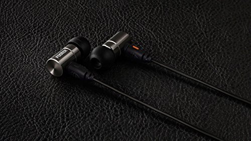 Fostex TE-07 Inner Ear Headphones with Leather Case