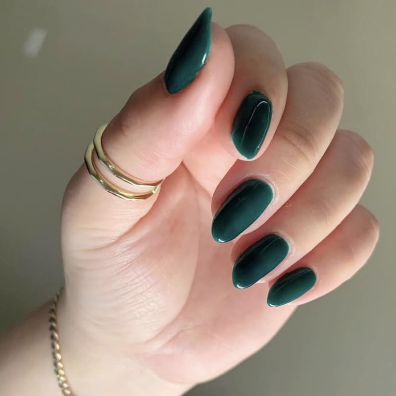 DND Gel Polish Set - 1 each of Gel Polish and Nail Polish, 747 Auora Green, 0.5 Fl Oz - Image 3