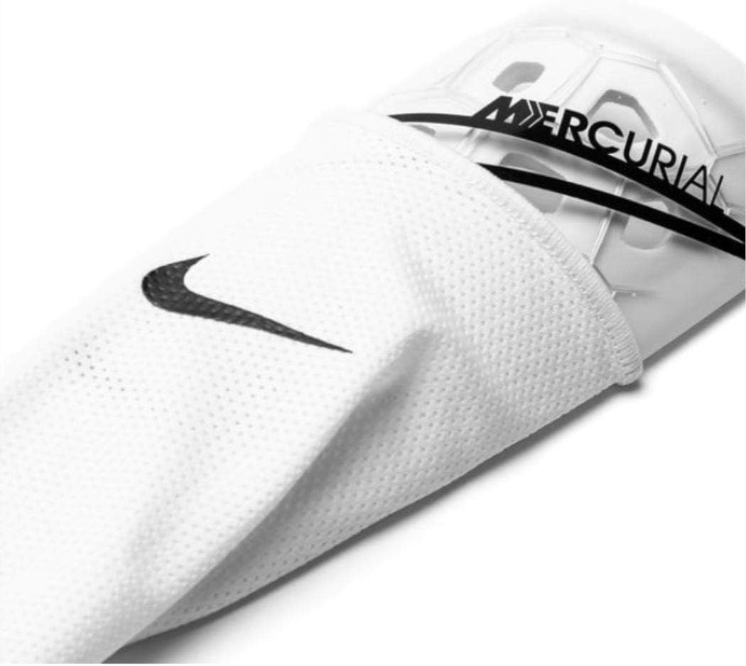 Nike Mercurial Lite Shin Guards : Sports & Outdoors