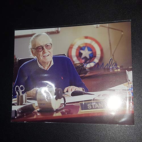 4 STAN+LEE+Autographed+Photograph+CREATOR