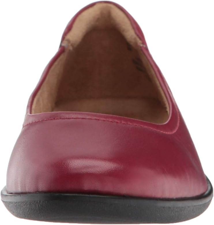 naturalizer flexy red