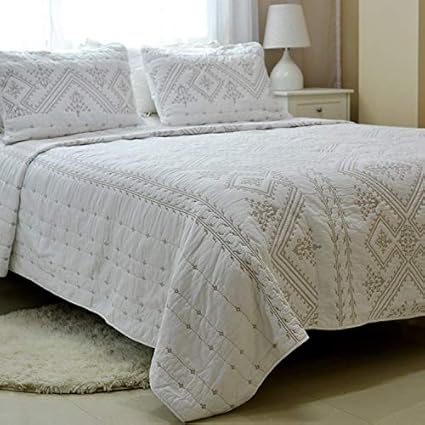 Amazon Com Aolant Retro Comforter Set 3 Pieces White Embroidered