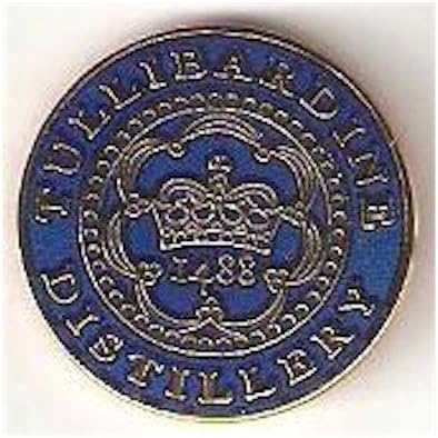 TULLIBARDINE ROUND SCOTCH MALT WHISKY LAPEL PIN / PIN BADGE (GLENCAIRN)