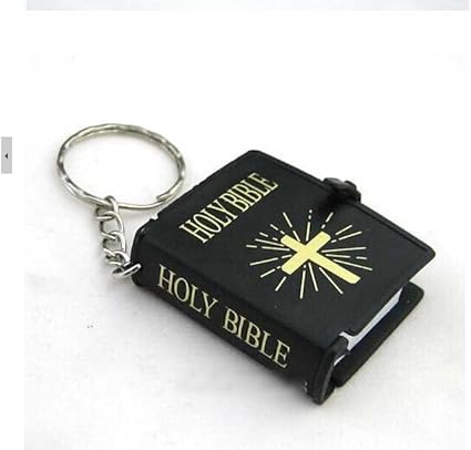 Mini Bibel Bible Mit Text Bedruckt Anhanger Keychain Puppenhaus Miniatur Heilige Schrift Schlusselanhanger Mitnehm Bibel Kommunion Firmung Geschenk Amazon De Sport Freizeit
