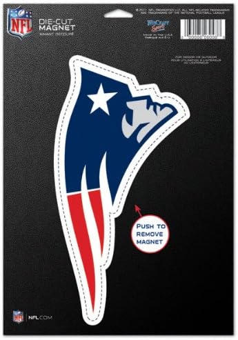 Amazon Com Wincraft New England Patriots Car Logo Magnet Sports Related Magnets Sports Outdoors