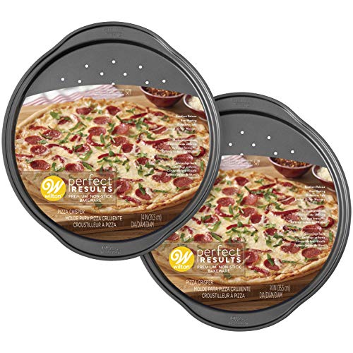 Wilton Perfect Results NonStick 14Inch Pizza Crisper Pans with Holes