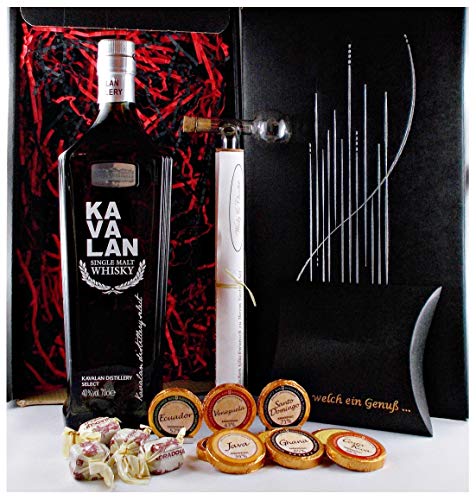 Geschenk Kavalan Distillery Single Malt Whisky + 1 Glaskugelportionierer + Edelschokolade + Fudge