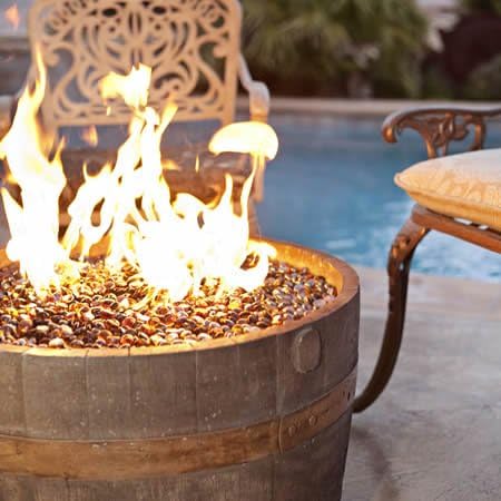 Wine Barrel Natural Gas Fire Pit, Weathered Band Style for Aged Appearance (Rust)