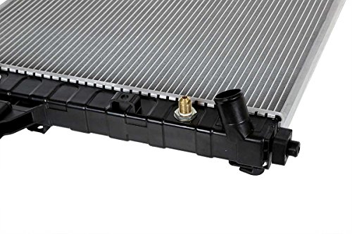 Prime Choice Auto Parts RK830 Aluminum Radiator - Thumbnail 3